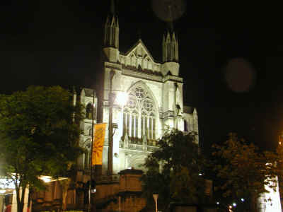 夜のセントポール聖堂