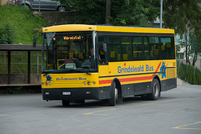 グリンデルトバス
