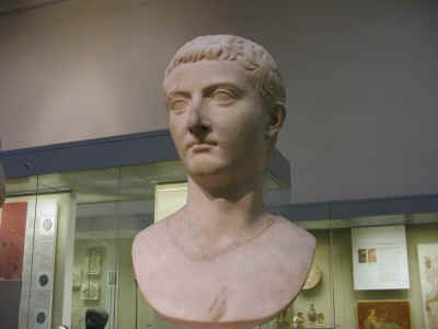 ティベリウス胸像