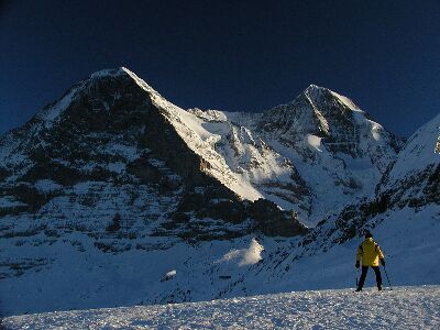 写真:メンリッヒェンからグルンドまでスキー