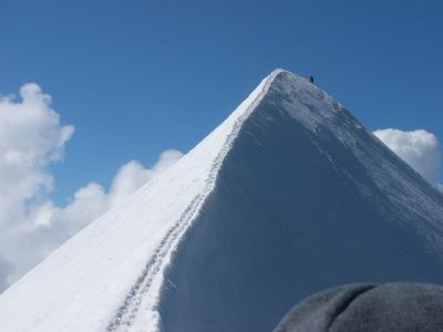 写真:カストゥール登頂（TADA）